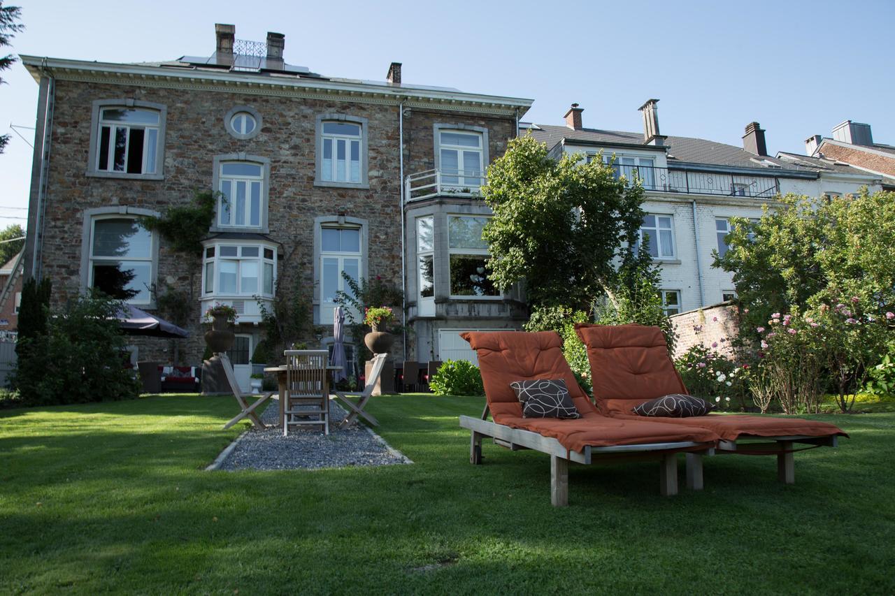 Hotel Dufays Ставело Екстериор снимка